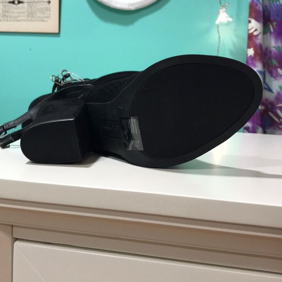 Peep Toe Suede Black Heels - Picture 6 of 7